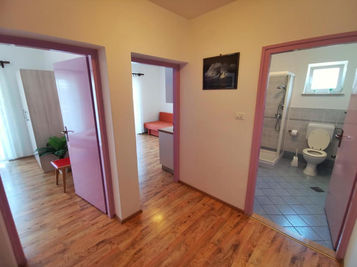 נזרין Apartments Sokolic מראה חיצוני תמונה