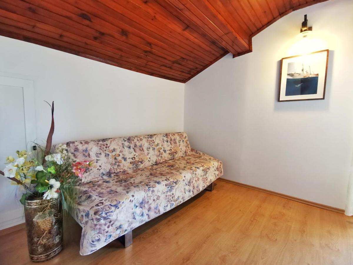נזרין Apartments Sokolic מראה חיצוני תמונה